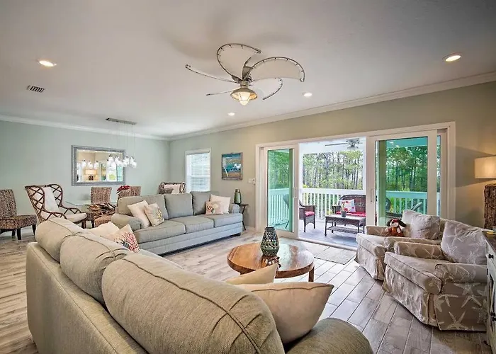 New Listing W Pool & Hot Tub 4bd Discounted