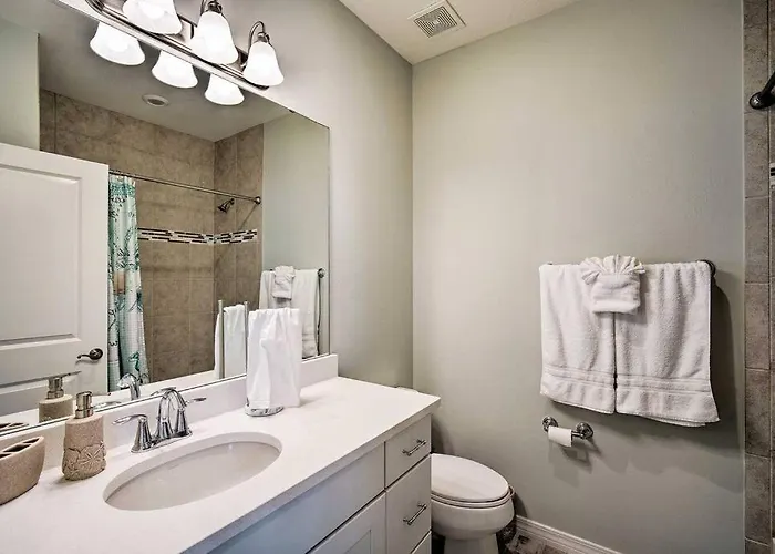 Holiday home New Listing W Pool & Hot Tub 4bd Discounted Pensacola