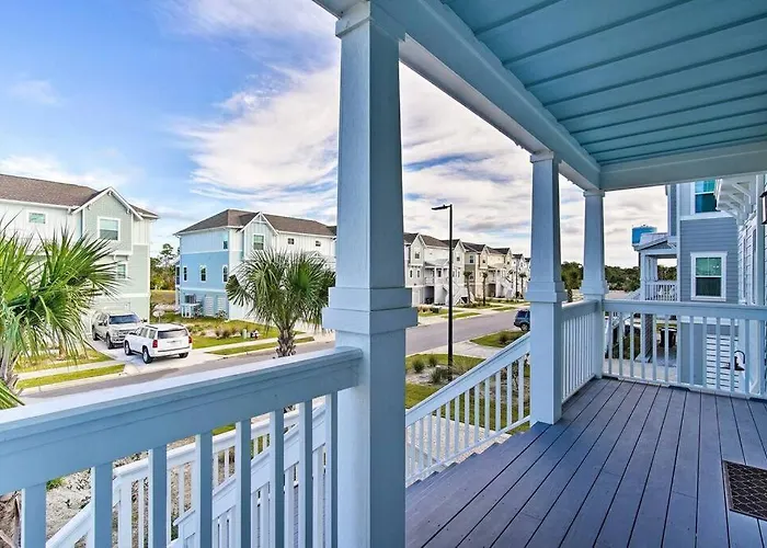 New Listing W Pool & Hot Tub 4bd Discounted *