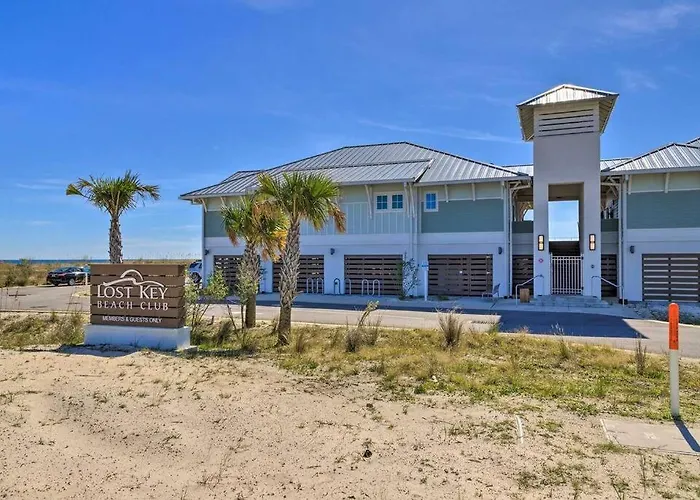 Holiday home New Listing W Pool & Hot Tub 4bd Discounted Pensacola