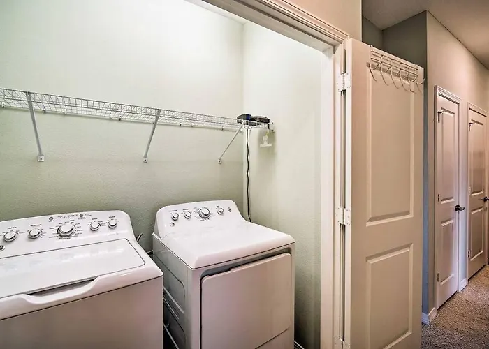 Holiday home New Listing W Pool & Hot Tub 4bd Discounted
